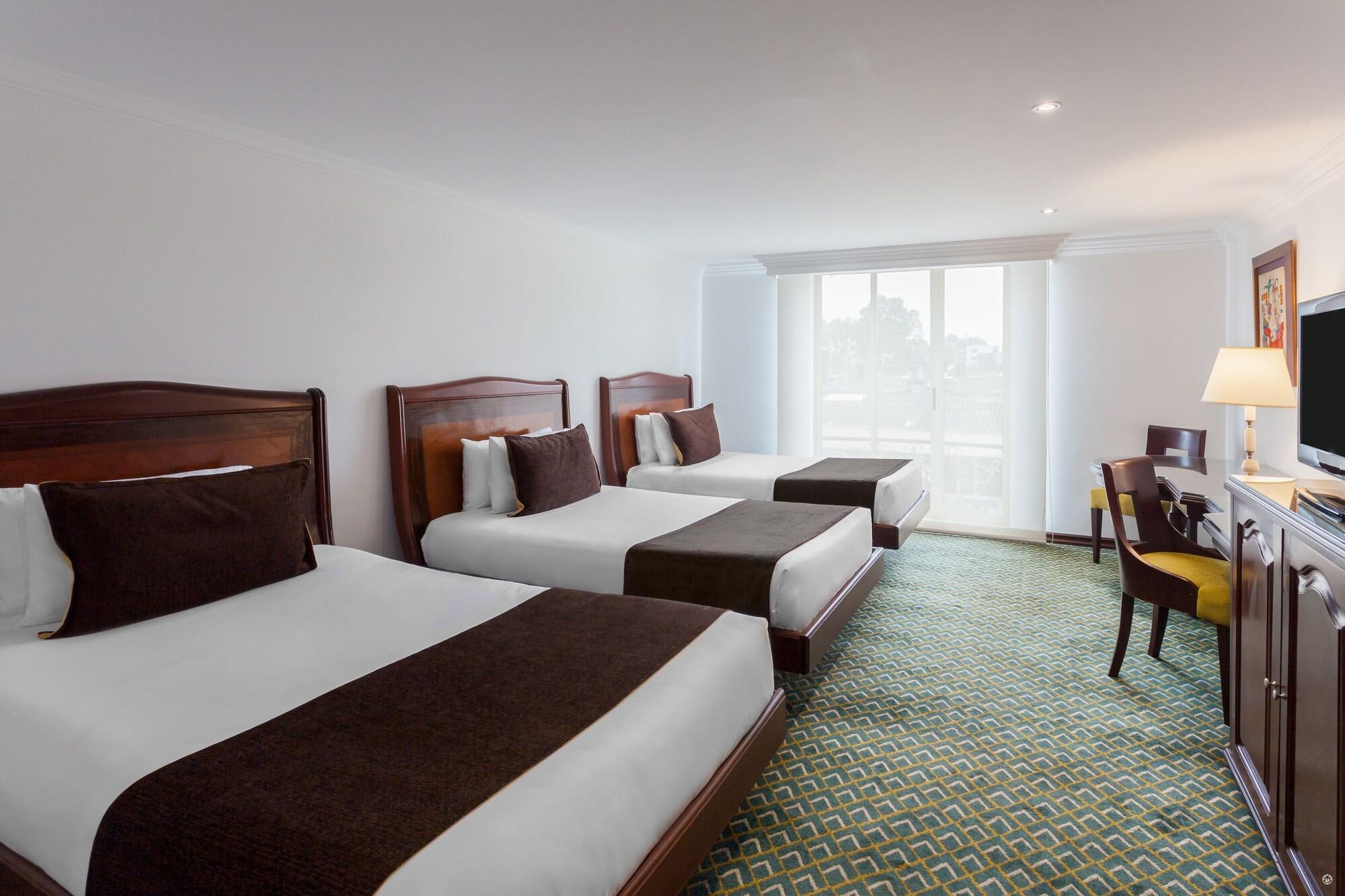 Hotel Embassy Park Богота Экстерьер фото